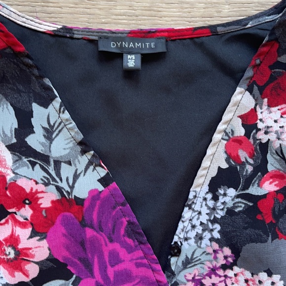 Dynamite floral romper - Picture 10 of 11